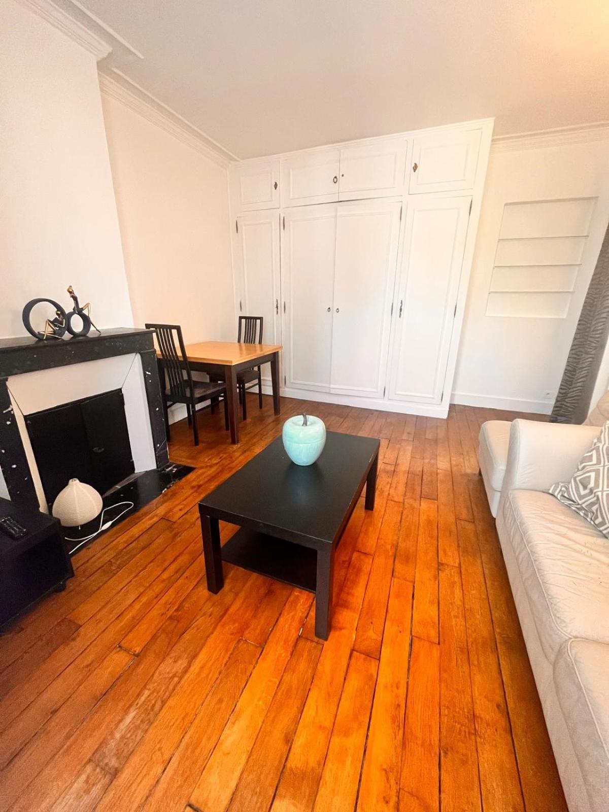 Reve D'Ete A Paris Apartment Exterior photo